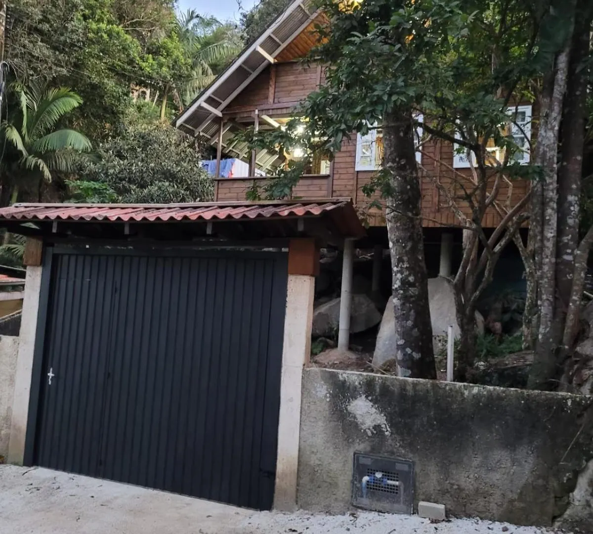 Casa Tomasi Daire Balneario Camboriu Brezilya